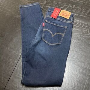 Levi's Women’s 711 Skinny Dark Denim Jeans 28x30 NWT